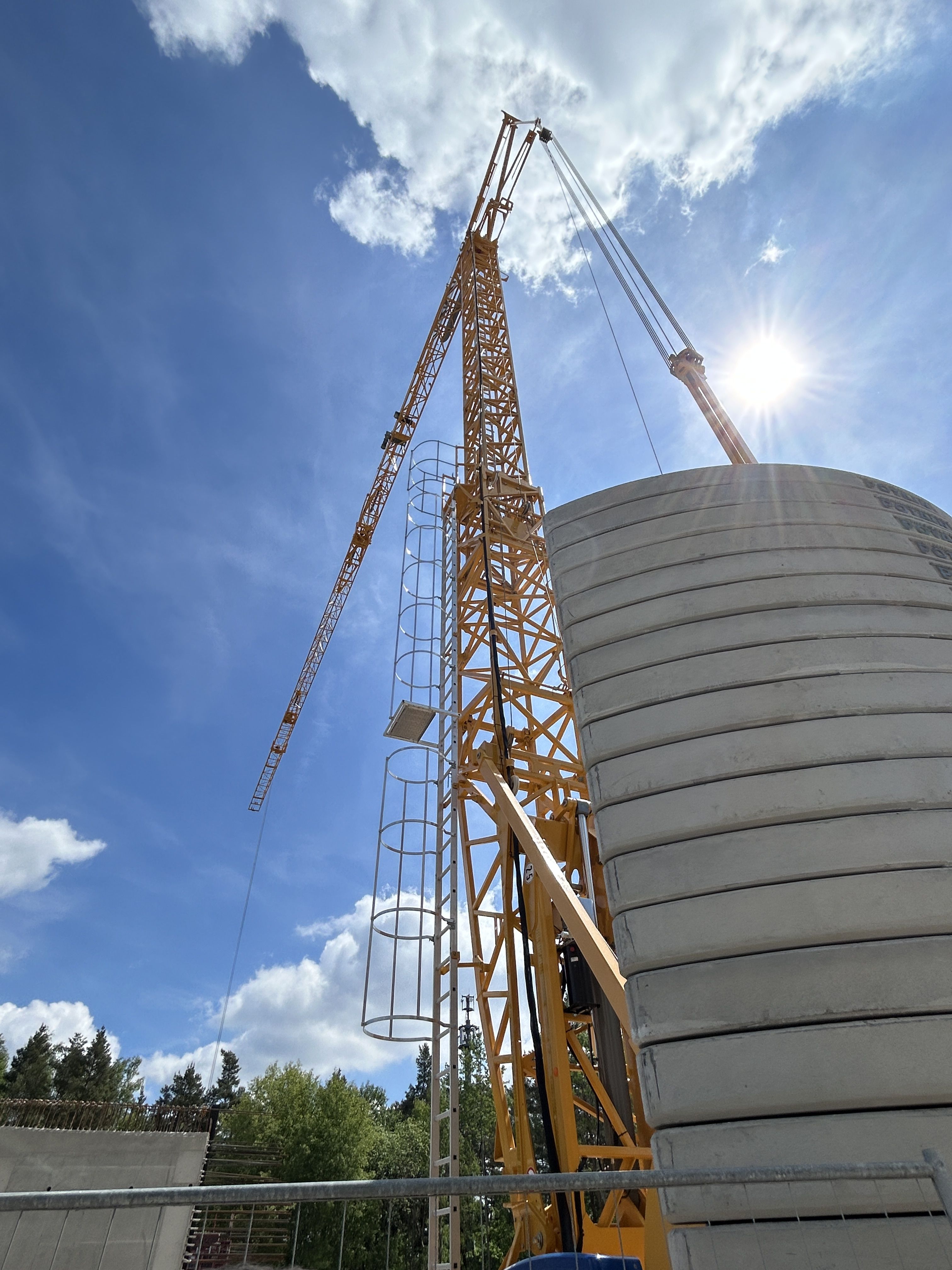 Kran auf der Baustelle